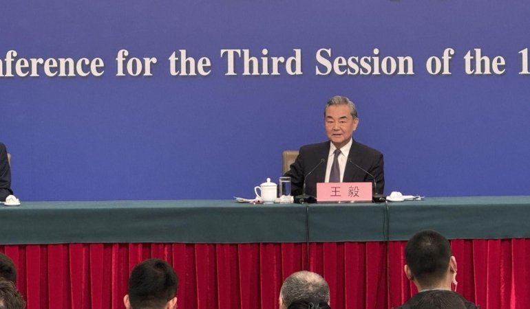 Çin Dışişleri Bakanı Wang Yi’nin Rusya-Çin İlişkileri ve Ukrayna Krizi Üzerine Açıklamaları