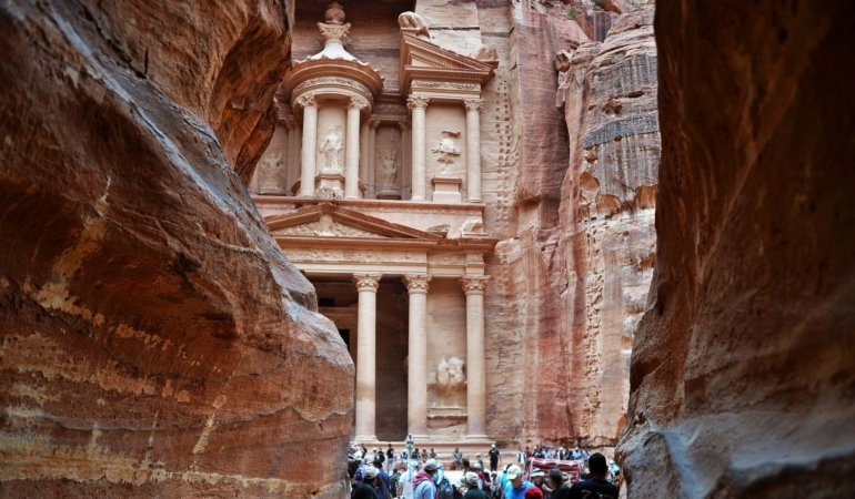 Ürdünlü arkeolog Al-Tarşan: Çalınan tüm eserler iade edilirse İngiliz müzesi boş kalır