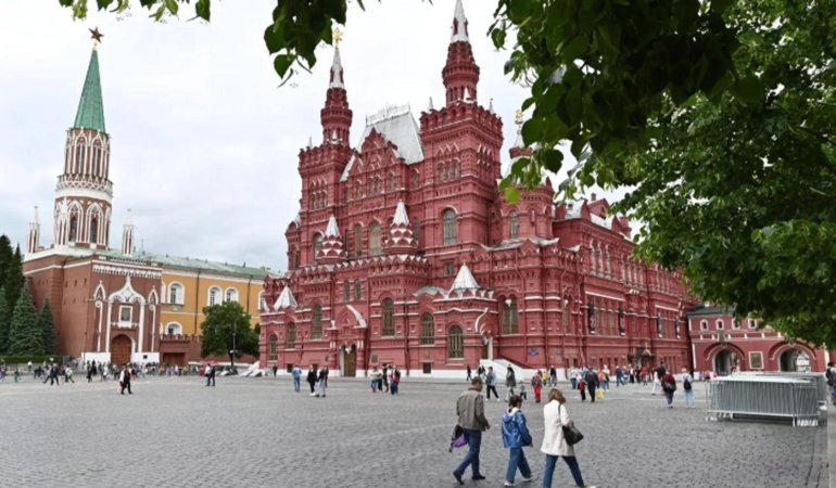 Kremlin Sözcüsü ve Medvedev’in Açıklamalarıyla Tomahawk Tartışması