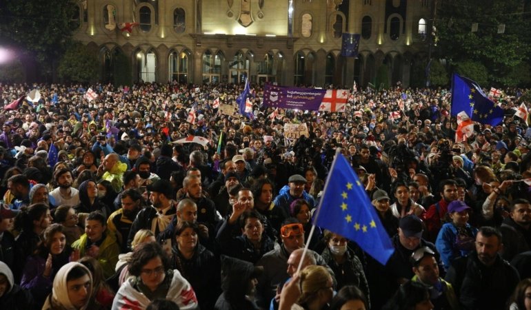 Valtonen’in Tiflis Ziyareti ve Gürcistan’daki İfade Özgürlüğü Tartışması