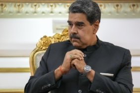 venezuela-maduro-hukumeti-yeni-vatandasliktan-cikarma-duzenlemesini-ve-bolgesel-gerginlikleri-duyuruyor-TpezQrv6.jpg