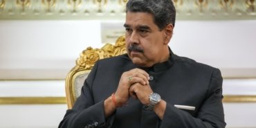 venezuela-maduro-hukumeti-yeni-vatandasliktan-cikarma-duzenlemesini-ve-bolgesel-gerginlikleri-duyuruyor-TpezQrv6.jpg