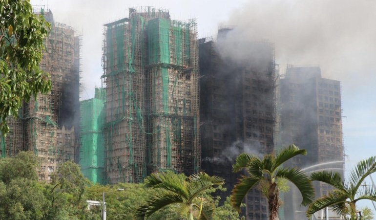 Hong Kong Yangını: Şehir Yas ve Yakın Takip Süreci