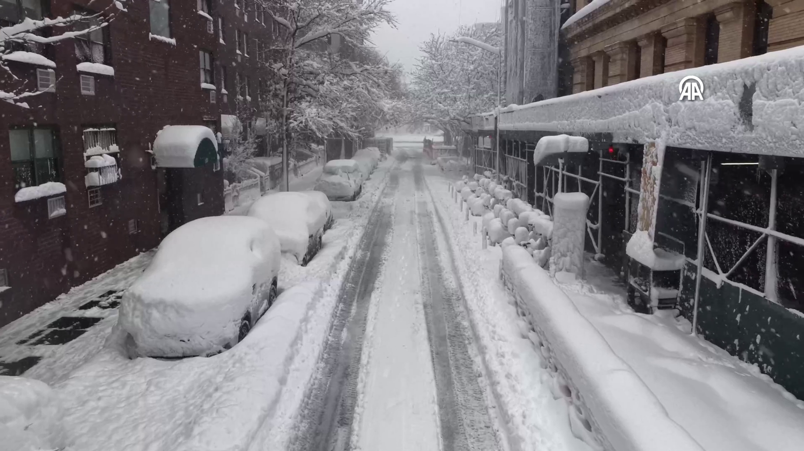 Kuzeydoğu Kar Fırtınası: Kar Kalınlıkları, Elektrik Kesintileri ve Seyahat Yasakları