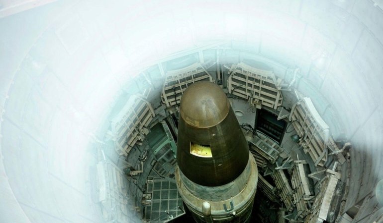 Ukrayna Gerginliğinde Fransa ve İngiltere’nin Nükleer Tedarik Yaklaşımı: ABD Arabuluculuğundaki Yeni Dengeler