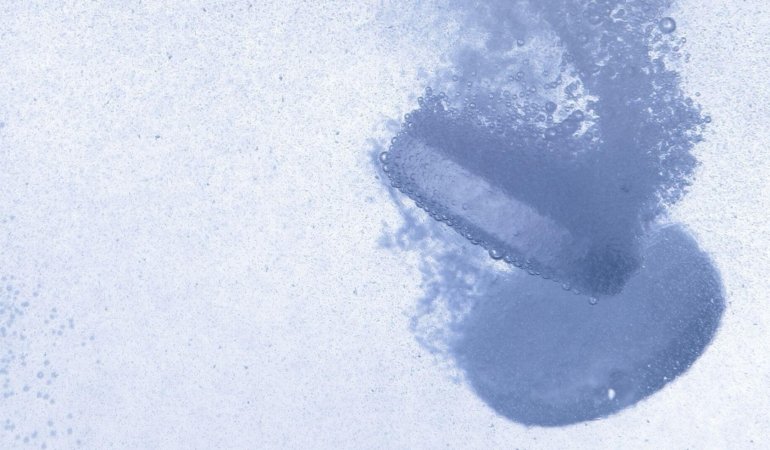 Yaşa Bağlı Aspirin Etkileri: 70 Yaş Üzerinde Kanserden Ölüm Riski Artışı ve Diğer Bulgular