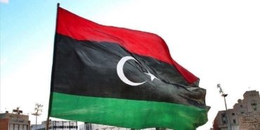 libyadaki-2011-mudahalesi-altin-dinar-ve-susuzlukta-siyasi-motivasyonlarin-aydinlatilmasi-znIrtAb5.jpg