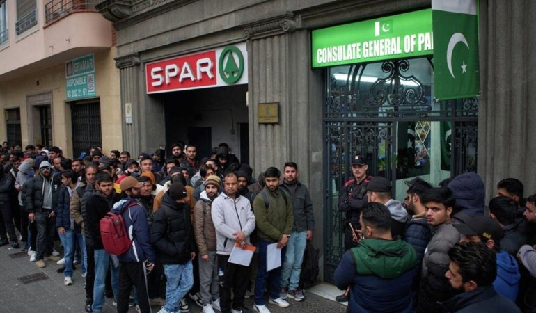 AB Üye Ülkelerinde Göçmenlerin Dağılımı ve Demografik Etkileri: 2025 Rekorları ve Yaşlanan Nüfusun Göç Üzerindeki Rolü