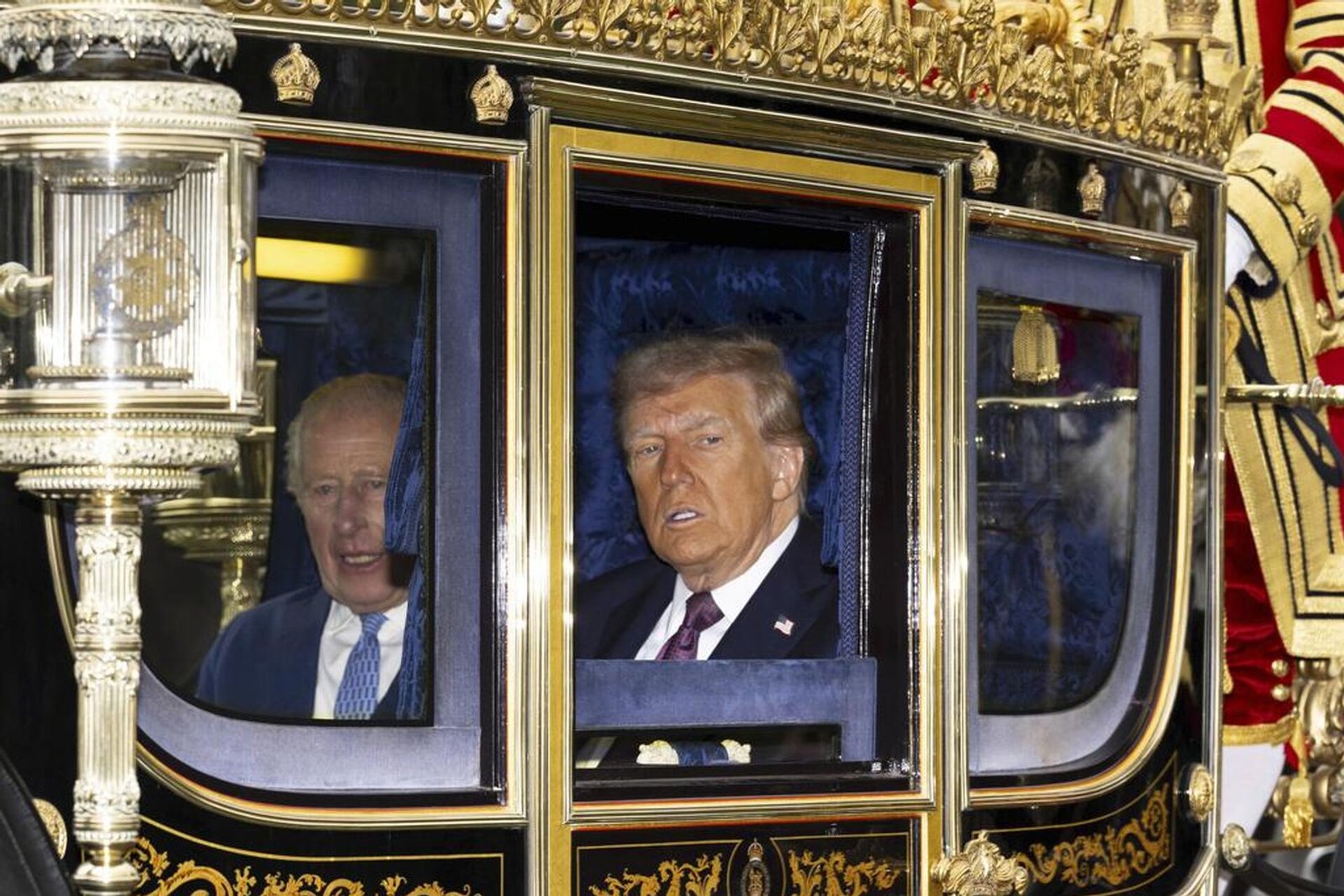 İngiltere Kraliyetinin ABD Ziyareti: Söz Düğümü ve Protokol Krizi