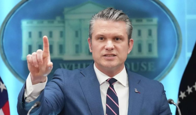 hegseth-kelly-gerginligi-pentagon-brifingleri-ve-emirlere-uymama-tartismasi-BYMjEZF3.jpg