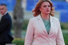 letonyada-koalisyon-krizi-ve-yolsuzluk-sorusturmasi-el4-VnkNBdnr.jpg