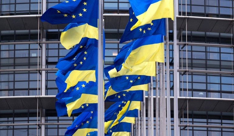 AB, Ukraynalı Erkekleri Hedefleyen Geçici Koruma Değişikliği Taslağı ve Kyiv’in Taleplerinin Yansımaları