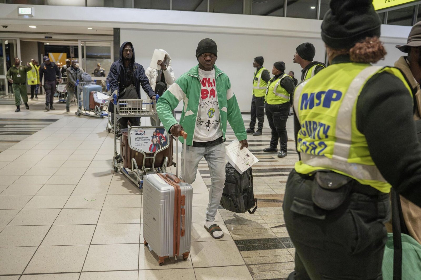 Güney Afrika'da Göçmenler ve Yerel Tepkiler: Durban'da Artan Baskılar ve Tahliye Süreci
