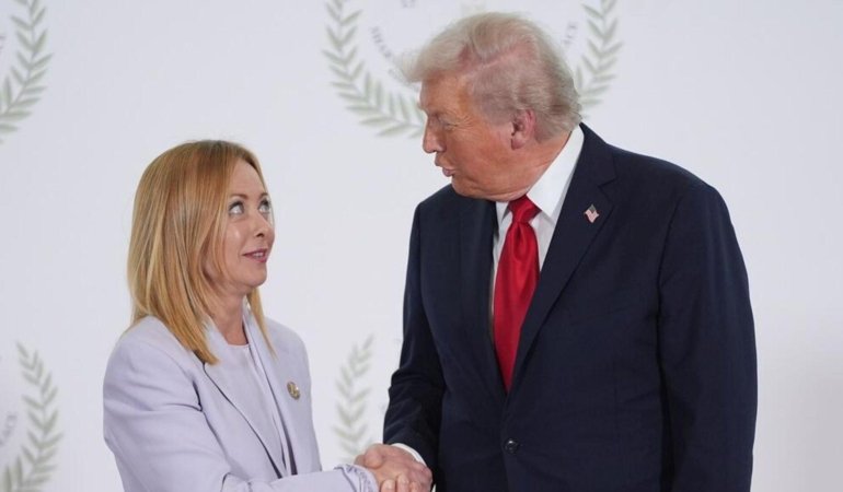 Trump-Meloni Gerilimi: NATO Harcamaları ve Fotoğraf Krizi Üzerine Tartışma
