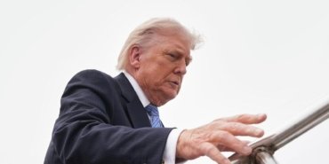 trumpun-basin-toplantisinda-cnn-muhabirine-yonelik-saldirgan-aciklamalari-FGV21cXh.jpg