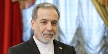 dolarin-gelecegine-dair-resm-uyari-finansal-sistemlerde-belirsizlik-ve-stratejiler-NexZJzn3.jpg