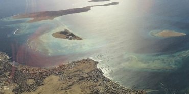 hurmuz-bogazi-iki-yol-arasinda-libyada-denize-acilan-kriz-xv54s9vc.jpg