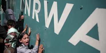 kalendiyada-baskin-ve-unrwa-egitimi-uzerindeki-endiseler-gelismeler-ve-tehditler-fvUJ8fWN.jpg