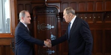 lavrov-iran-etrafinda-artan-tansiyon-kuresel-ekonomi-ve-guvenlik-icin-risk-olusturuyor-CuuwZIMQ.jpg